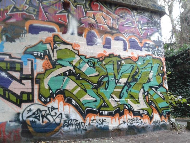 Graffiti Wall - Photo by SpoRtsFreund - Emra, SRF