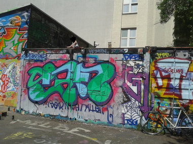 Graffiti Wall - Photo by SpoRtsFreund - SRF