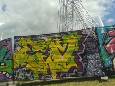 Graffiti Wall - Photo by SpoRtsFreund - Emra, SRF