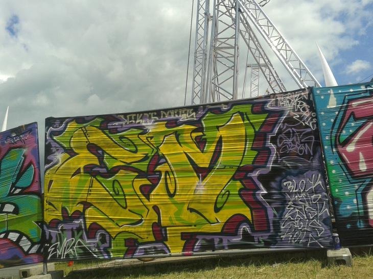 Graffiti Wall - Photo by SpoRtsFreund - Emra, SRF