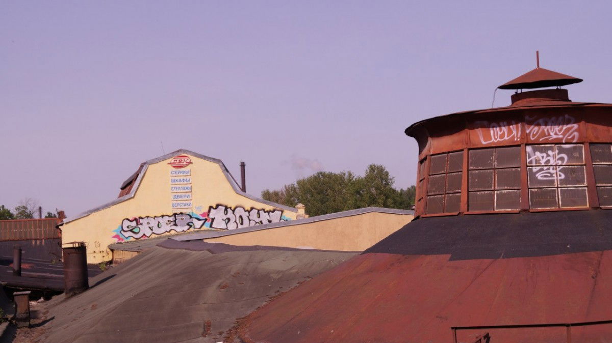 Graffiti Bombing in SaintPetersburg - Photo by Spoer - Spoer, Zwk, Koyl