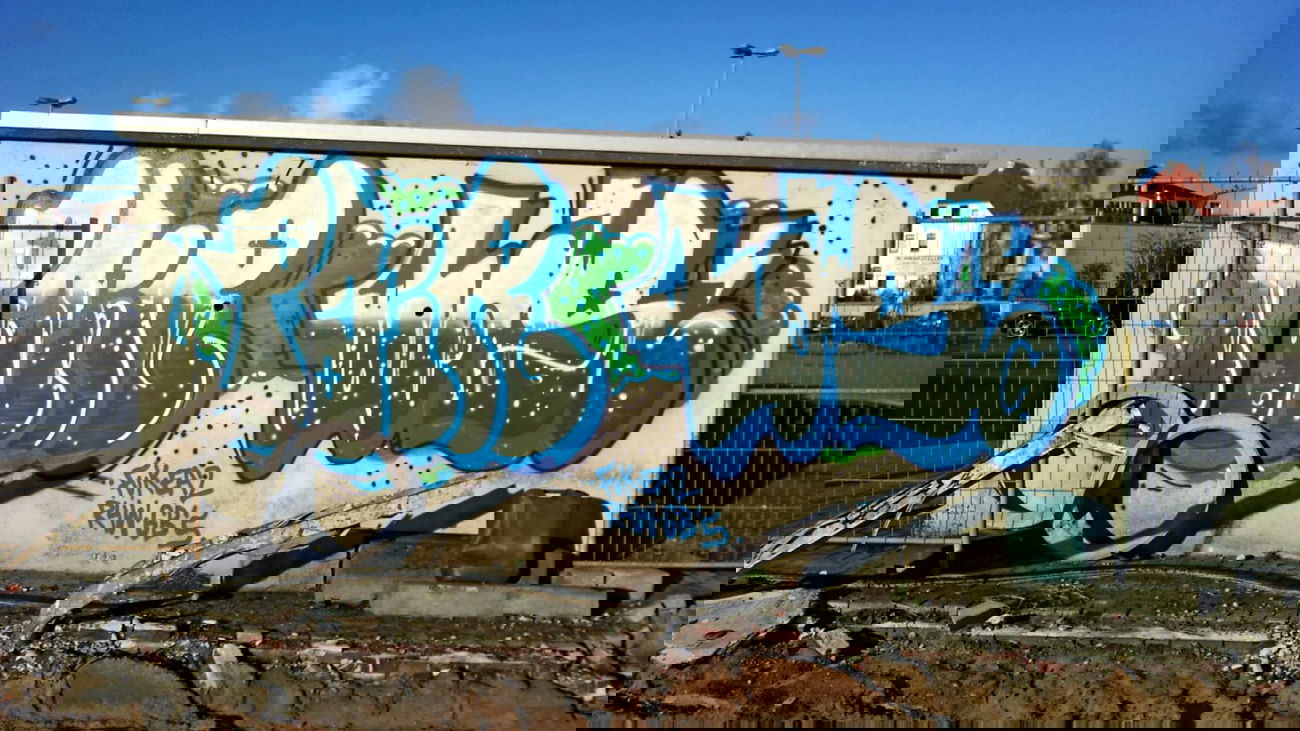 Graffiti Wall in Oldenburg - Photo by Spotted - Pair, Laslo, fuk (2010)