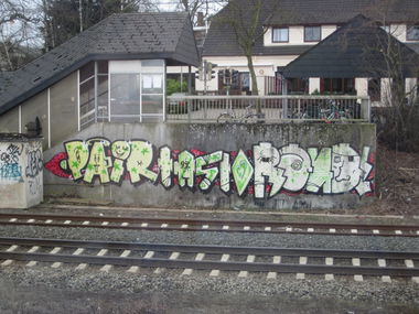 Graffiti Bombing in Hude - Photo by Spotted - Pair, Laslo, Rand