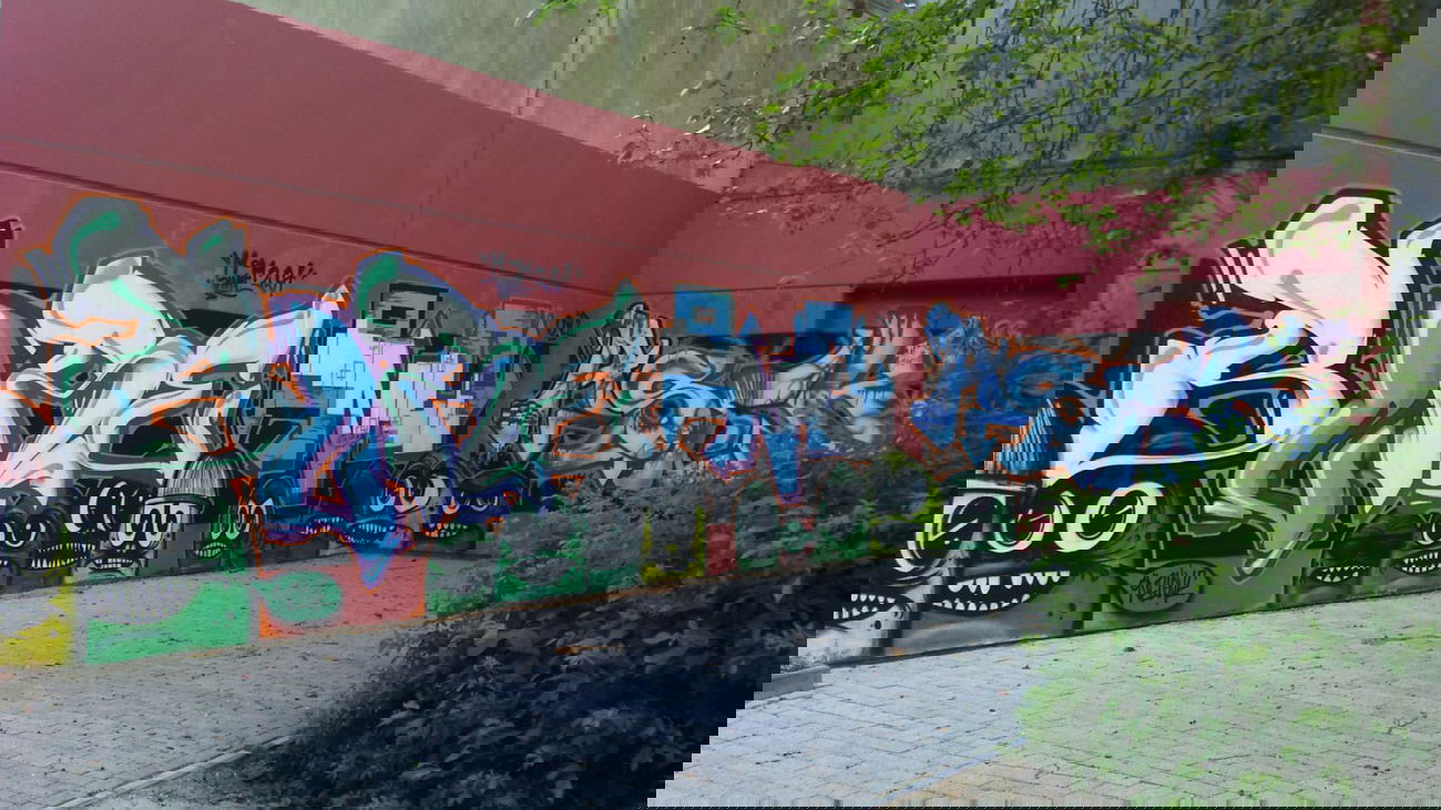 Graffiti Wall in Oldenburg - Photo by Spotted - Sure, Oniel, Asek (2012)