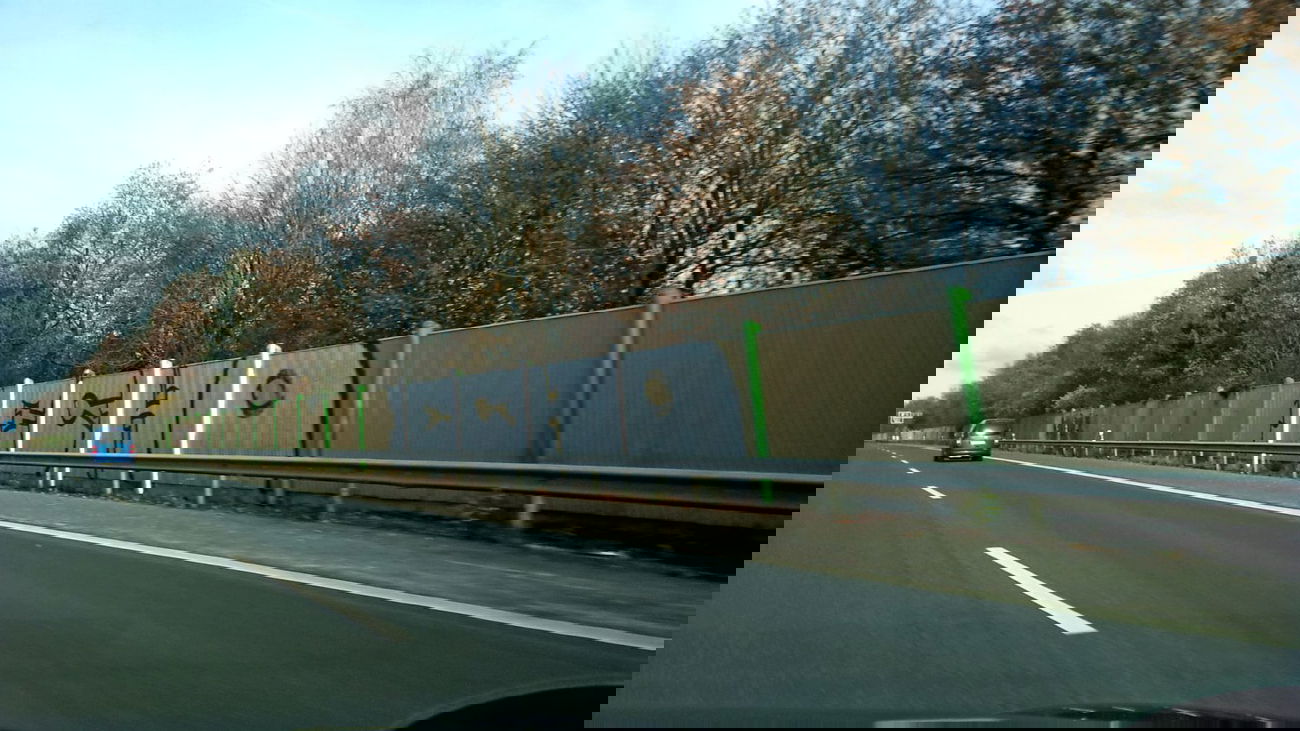 Graffiti Wall in Oldenburg - Photo by Spotted - Echo (2010)