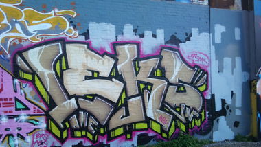Graffiti Wall in Oldenburg - Photo by Spotted - Leks, eaz, fuk (2010)