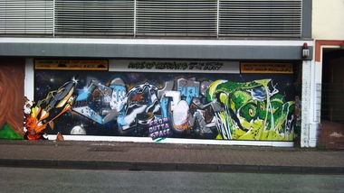 Graffiti Wall in Oldenburg - Photo by Spotted - Giants (2012)