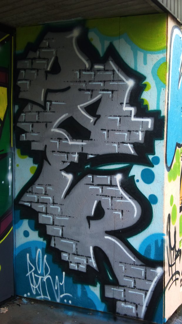 Graffiti Wall in Oldenburg - Photo by Spotted - Pair (2012)