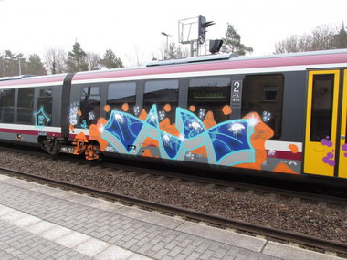 Graffiti Train - Photo by Spr_200 - sbs, dresden, oxid