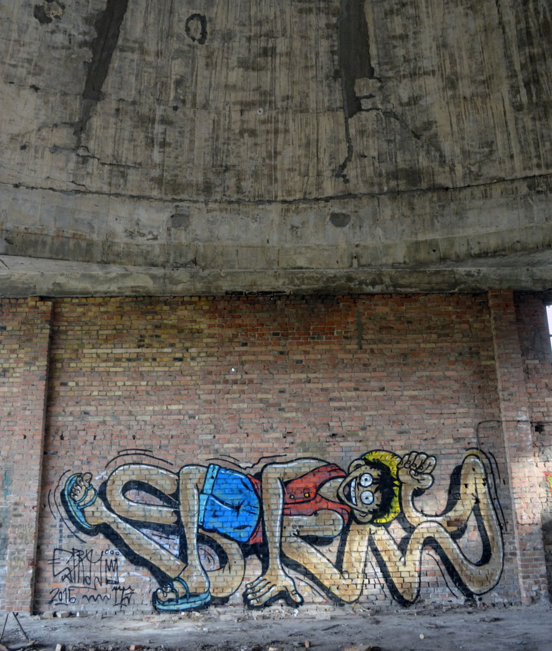 Graffiti Wall in BERLIN - Photo by Spray (2015)