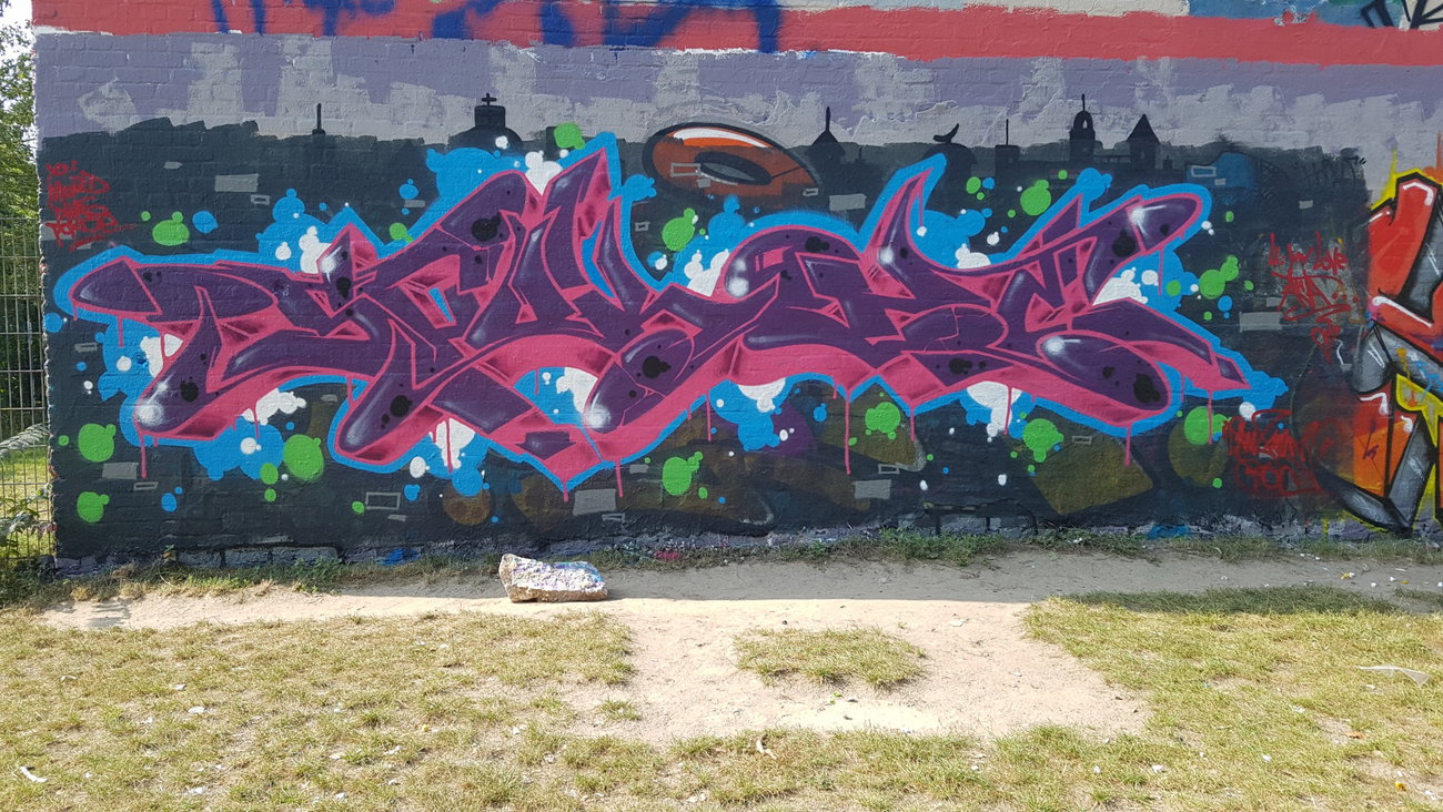 Graffiti Wall - Photo by SpukOne