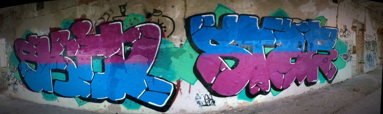 Graffiti Bombing in Astrakhan - Photo by StaRONE