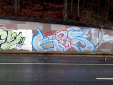 Graffiti Wall in Saarbrücken - Photo by Stadter - Kes (2013)