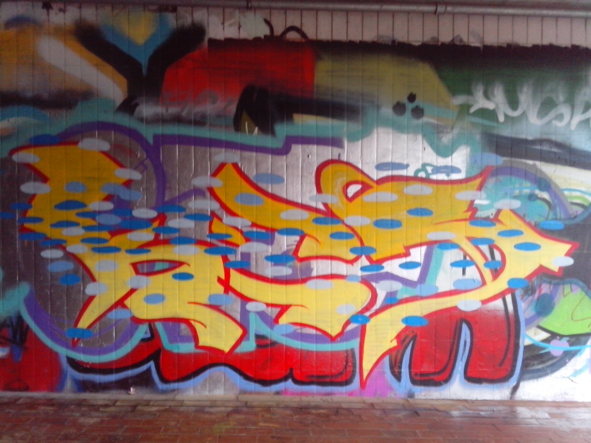 Graffiti Wall in Saarbrücken - Photo by Stadter - Kes (2013)