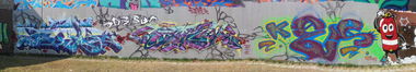 Graffiti Wall in Hamburg - Photo by Stadter - Taurus, Emok, Kes (2013)