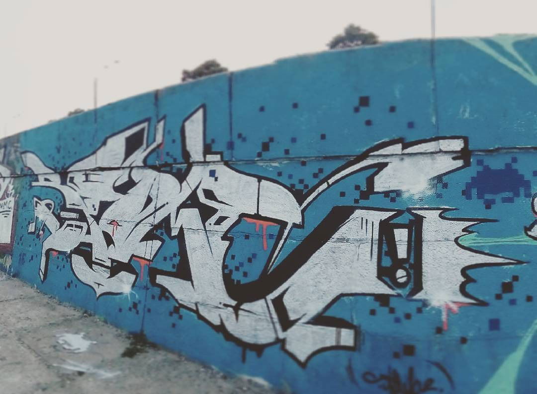 Graffiti Wall - Photo by Stame2 - stame2, chrome, black (2016)