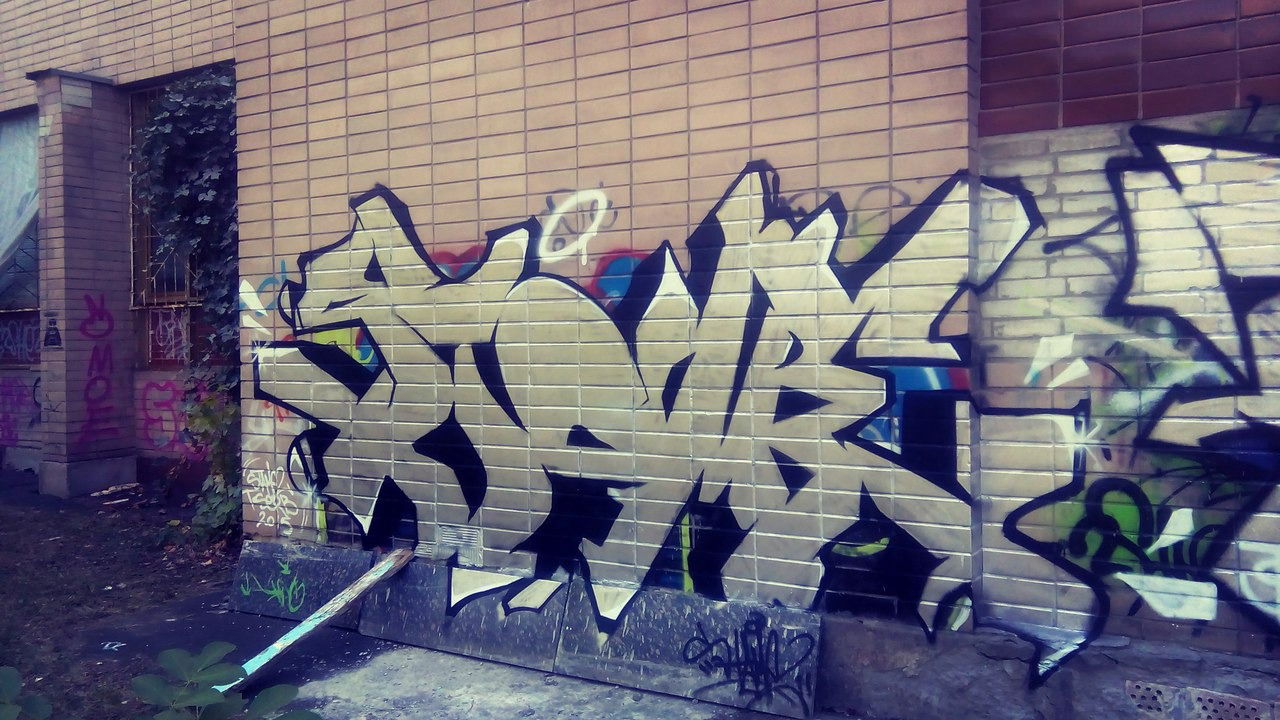 Graffiti Bombing - Photo by Stame2 - stame, stm2, stame2 (2015)