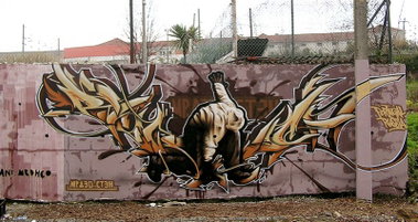 Graffiti Wall in Porto - Photo by Stan