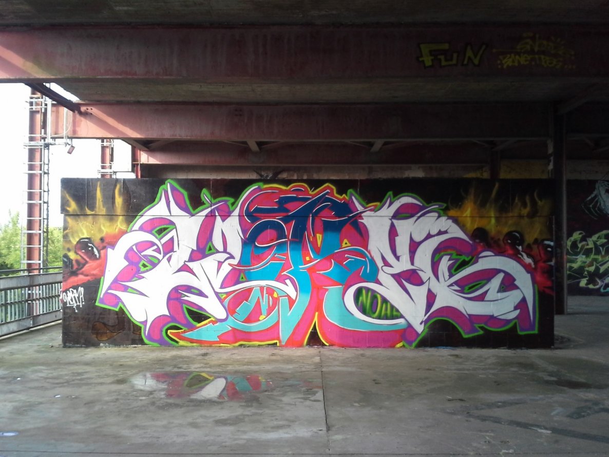 Graffiti Wall in Deutschland - Photo by StanLee - swa, bdtn (2014)