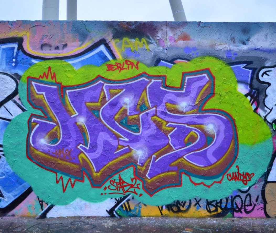 Graffiti Wall - Photo by Startwo - STARTWO (2015)