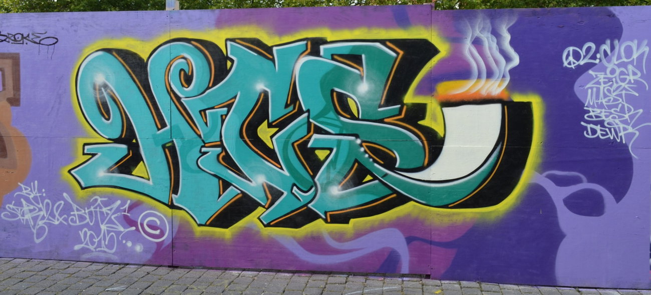 Graffiti Wall - Photo by Startwo - STARTWO, BUTZ (2015)