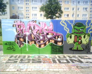 Graffiti Wall - Photo by Startwo - HCS, by, STARTWO (2007)