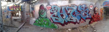 Graffiti Wall - Photo by Startwo - BUTZ, 1, STARTWO (2015)