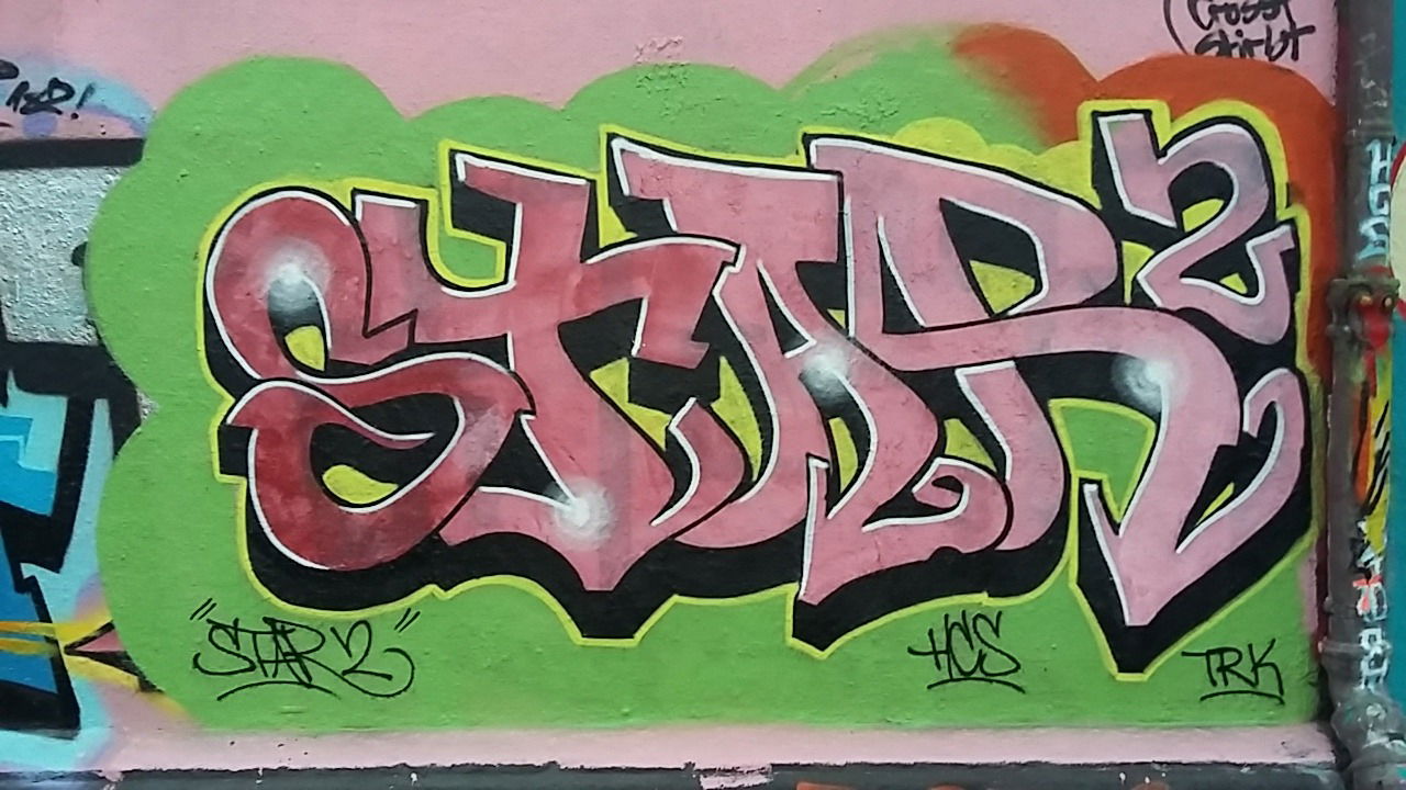 Graffiti Wall - Photo by Startwo - Star2 (2017)
