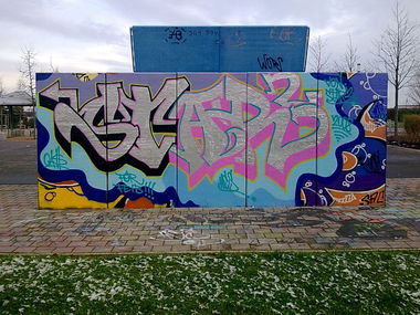 Graffiti Wall - Photo by Startwo - Chrom