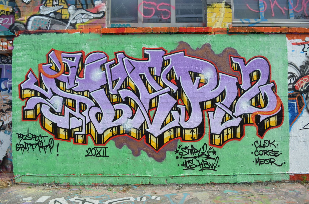 Graffiti Wall - Photo by Startwo - STAR2 (2012)
