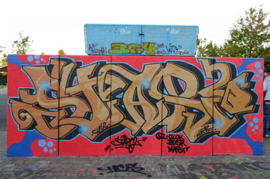 Graffiti Wall - Photo by Startwo