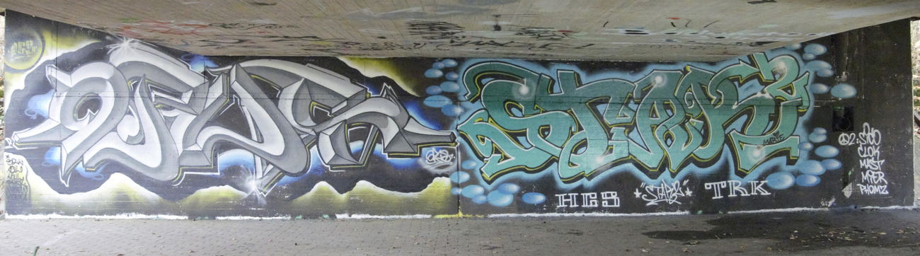 Graffiti Wall - Photo by Startwo - OpusStar2HCSTRK