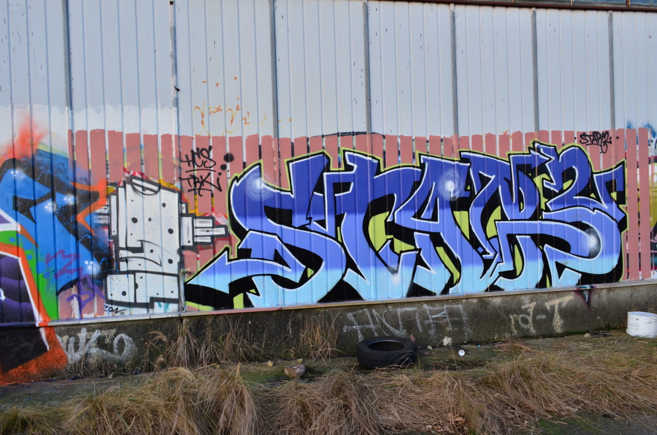Graffiti Wall - Photo by Startwo - MAST201STAR2 (2015)