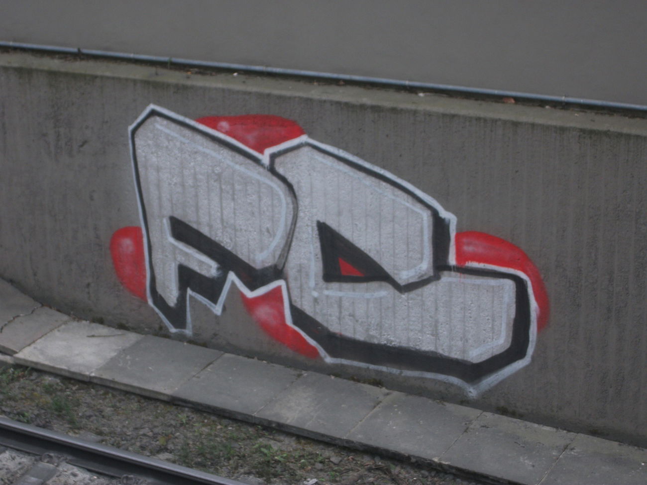 Graffiti Wall - Photo by Statist - fc