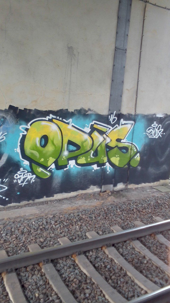 Graffiti Wall - Photo by Statist