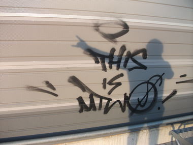 Graffiti Wall - Photo by Statist - utwo (2017)