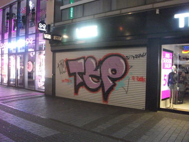 Graffiti Bombing - Photo by Statist - tcp (2017)