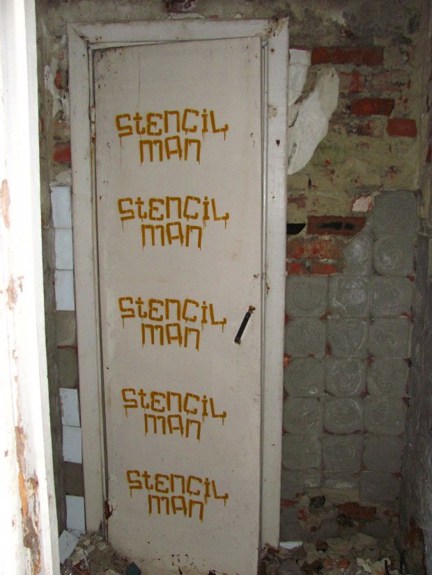 Graffiti Artwork in Lviv - Photo by Stencilman (2013)