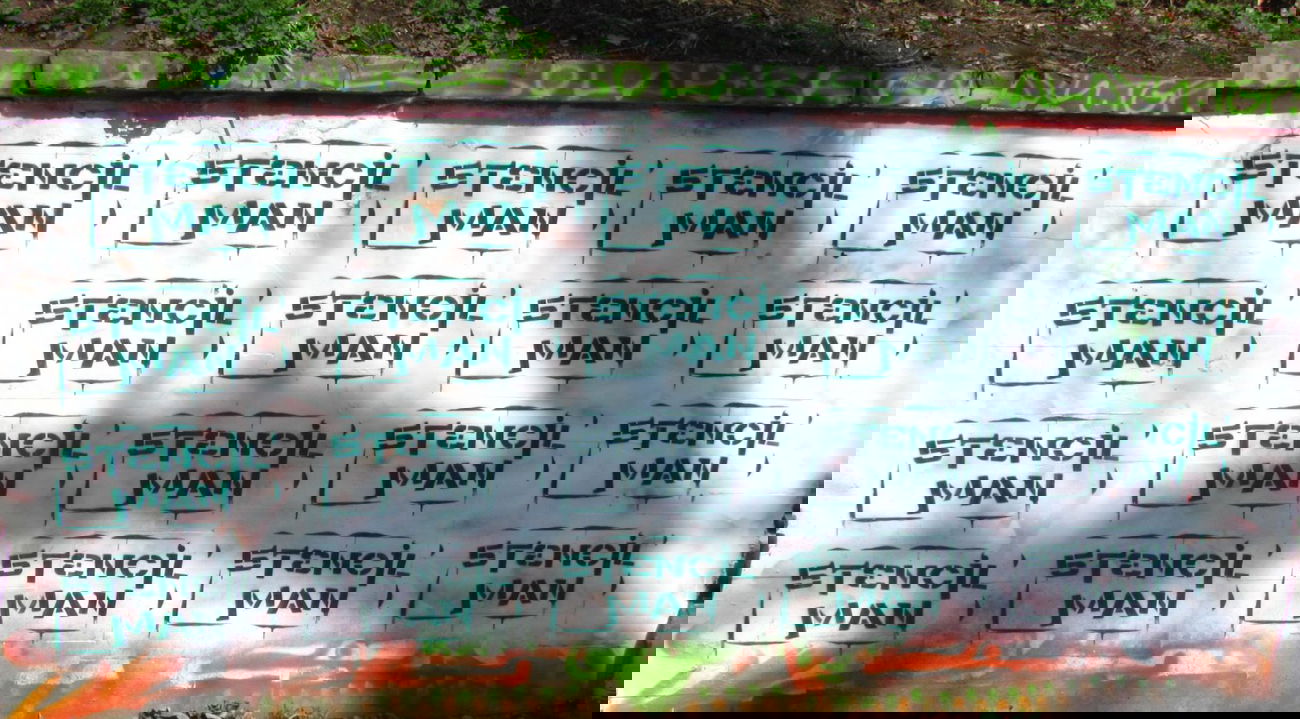 Graffiti Street Art in Lviv - Photo by Stencilman - Lviv (2013)