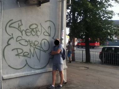 Graffiti Artwork - Photo by Stereo136 - Tags