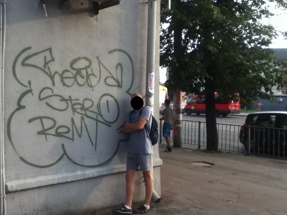 Graffiti Artwork - Photo by Stereo136 - Tags