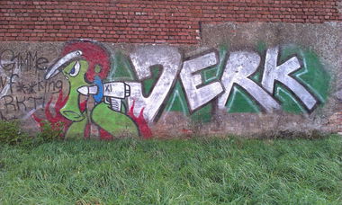 Graffiti Bombing in Karlsruhe - Photo by Still_Crazy - Jerk