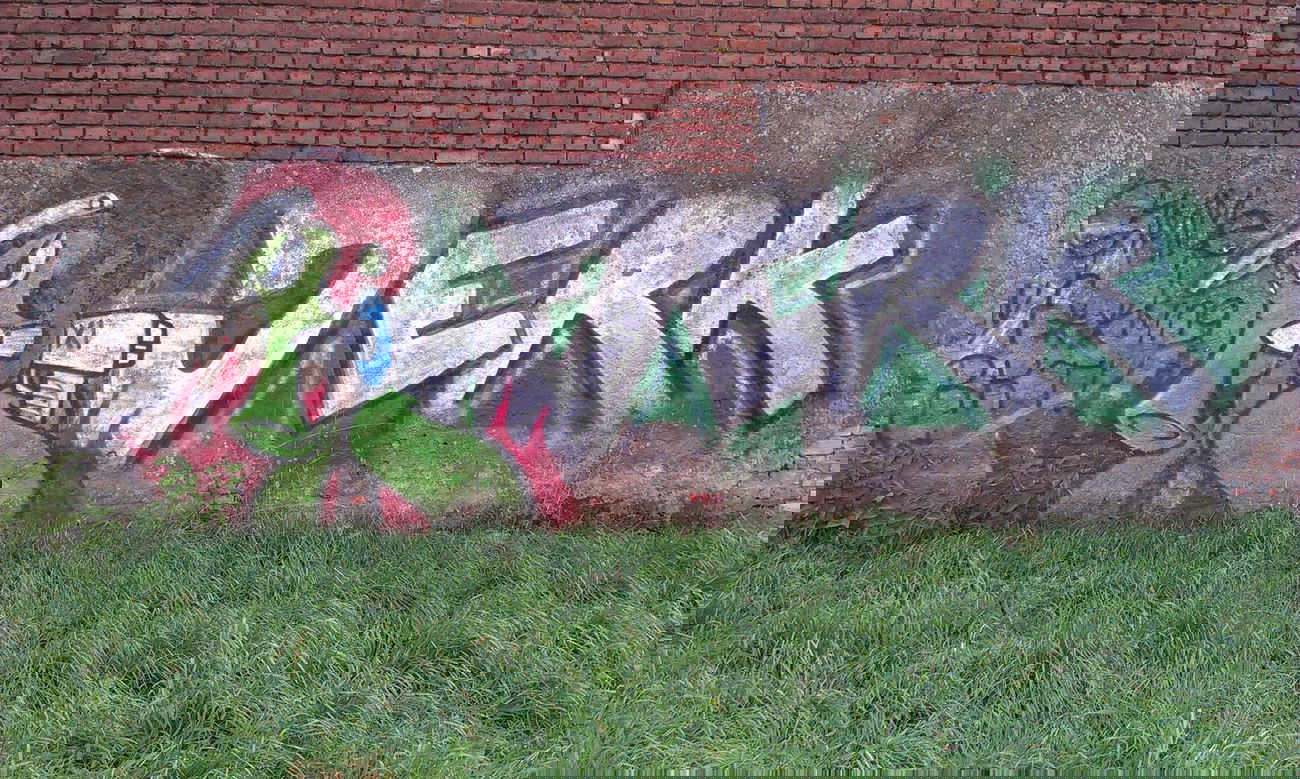 Graffiti Bombing in Karlsruhe - Photo by Still_Crazy - Jerk