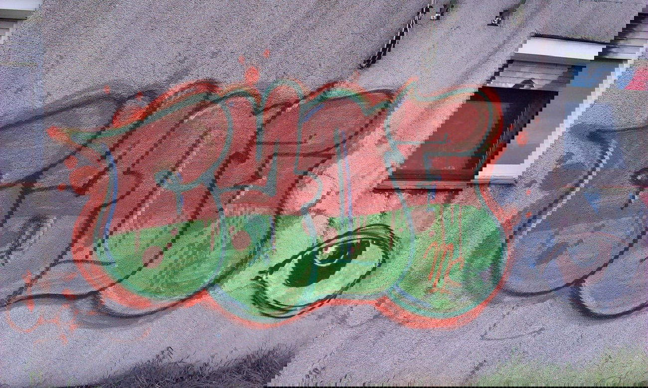 Graffiti Bombing in Karlsruhe - Photo by Still_Crazy - Caoz