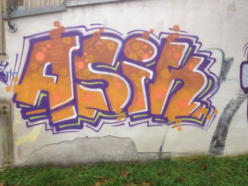 Graffiti Bombing in Karlsruhe - Photo by Still_Crazy - Asik, SK
