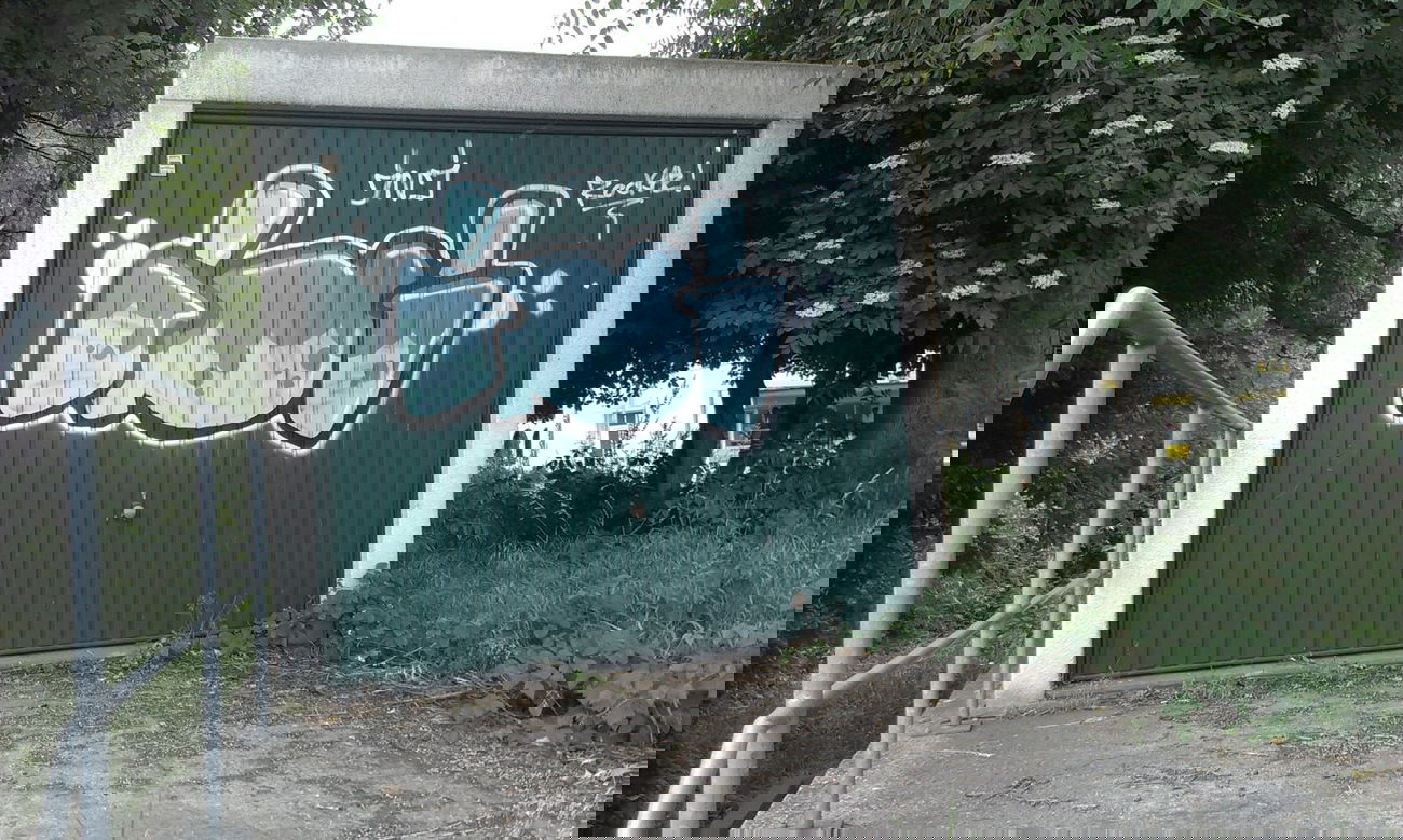 Graffiti Bombing in Karlsruhe - Photo by Still_Crazy - Ini