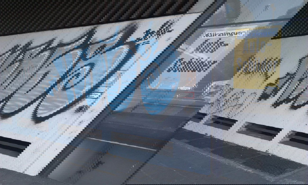 Graffiti Bombing in Karlsruhe - Photo by Still_Crazy - KB63, KBM