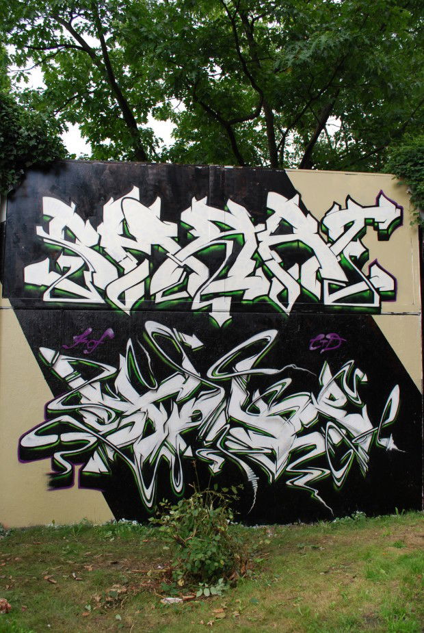 Graffiti Wall - Photo by Stoker - Smart, Stoke, Stoker (2011)