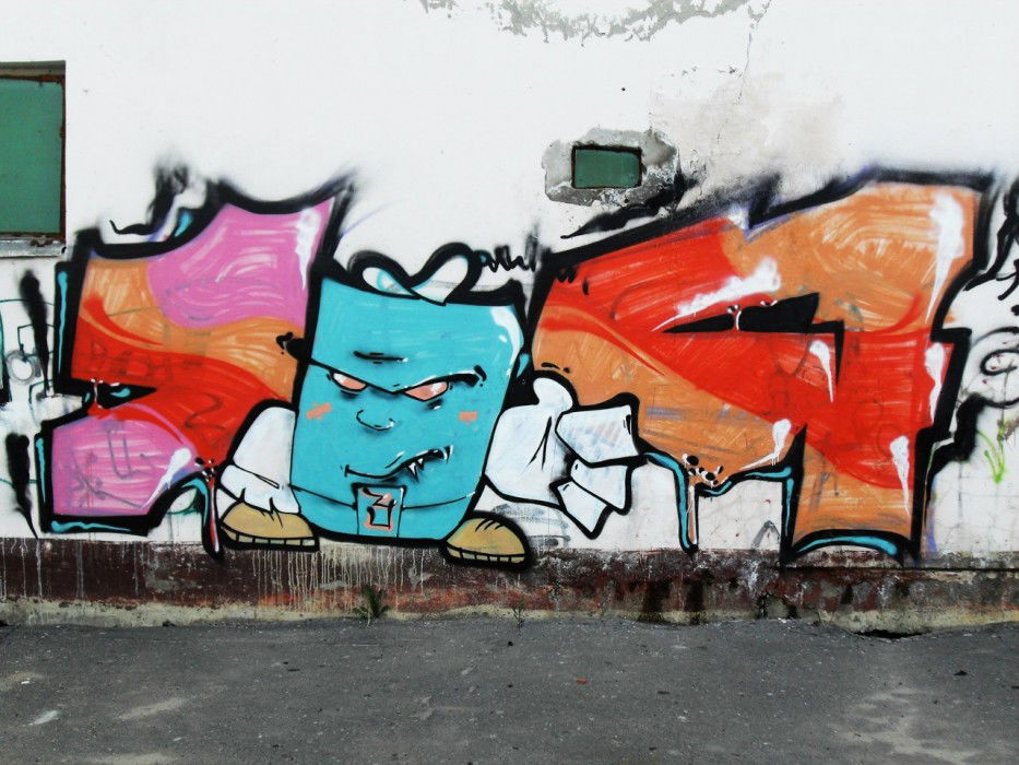 Graffiti Bombing in Yoshkar-Ola - Photo by Store - Store, Spoke