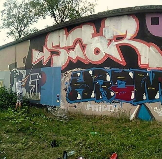 Graffiti Wall - Photo by StoroviC